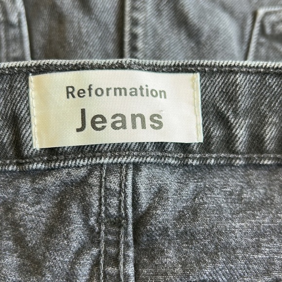 REFORMATION JEANS Dixie High Rise Jean Short Pacific Black Sz 26 - Picture 7 of 9